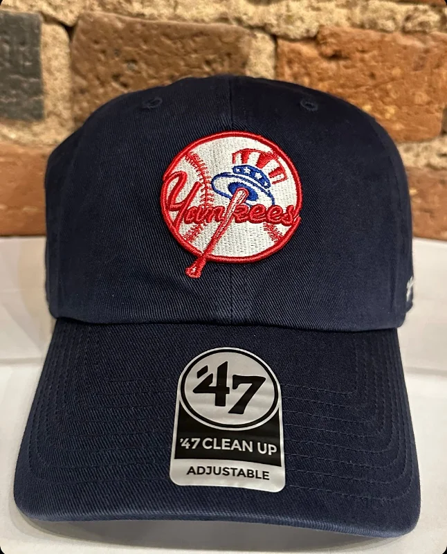 baseball hat sky -  New York Yankees Retro Circle Logo Clean Up Hat - 47 Brand