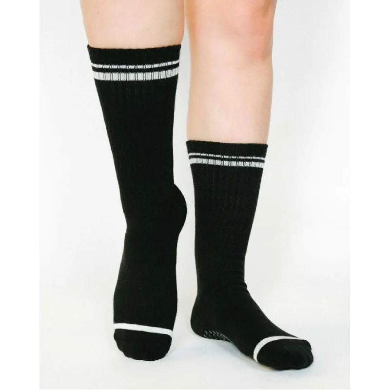 sock washing hiking -  Varsity Crew Grip Socks - (Barre/Pilates)