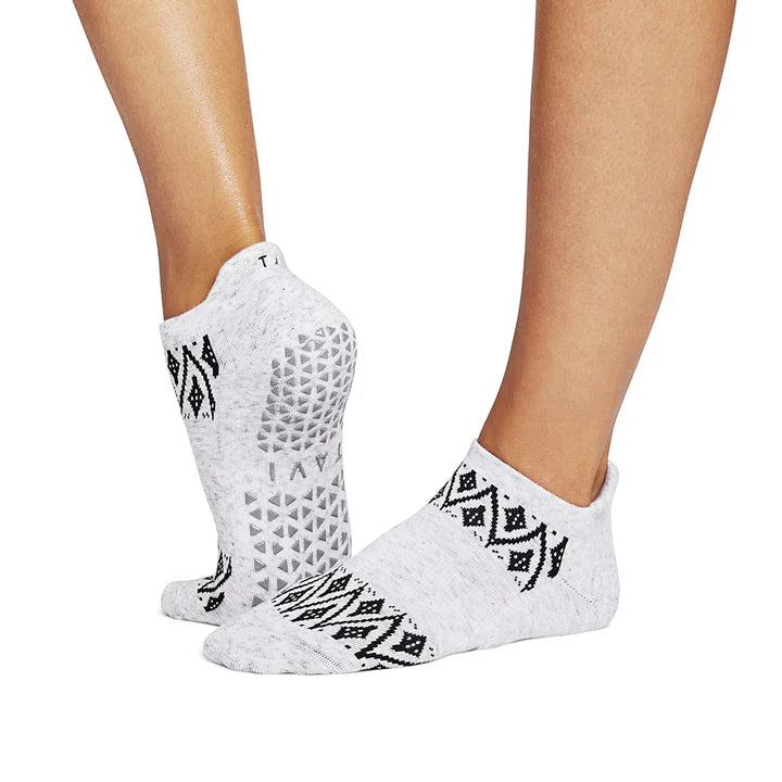 sock brands running -  Savvy Grip Socks - Sweater Weather (Barre/Pilates)