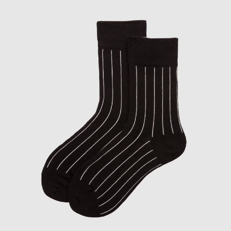 sock types running -  Unisex Black & White Striped Crew Socks