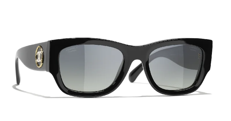 sunglasses for snowy tocks -  CHANEL 5507